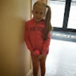 Meet your Posher, Daniela